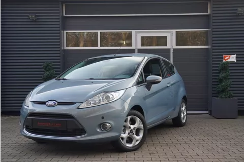 Ford Fiesta 1.25 Titanium BLUETOOTH SFEERVERLICHTING PDC V/A