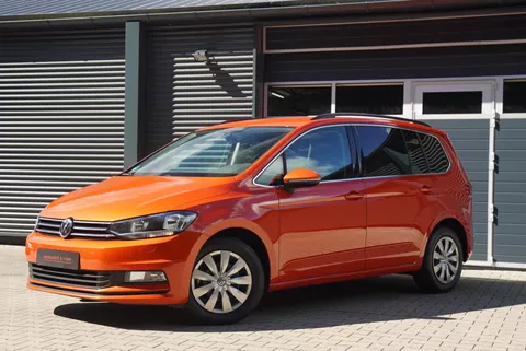 Volkswagen Touran 1.4 TSI AUT DSG Highline 7 PERSOONS CARPLAY NAVI PDC Volkswagen Touran 1.4 TSI AUT DSG Highline 7 PERSOONS CARPLAY NAVI PDC