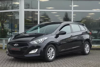 Hyundai I30 Wagon 1.4 TREKHAAK PDC AIRCO STOELVERWARMING LM VELGEN
